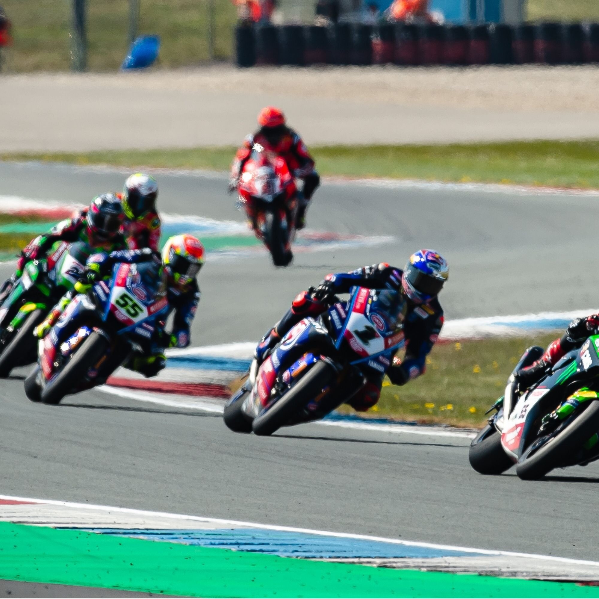 WSBK第2戦オランダレースレポート／フロントに新開発タイヤを投入