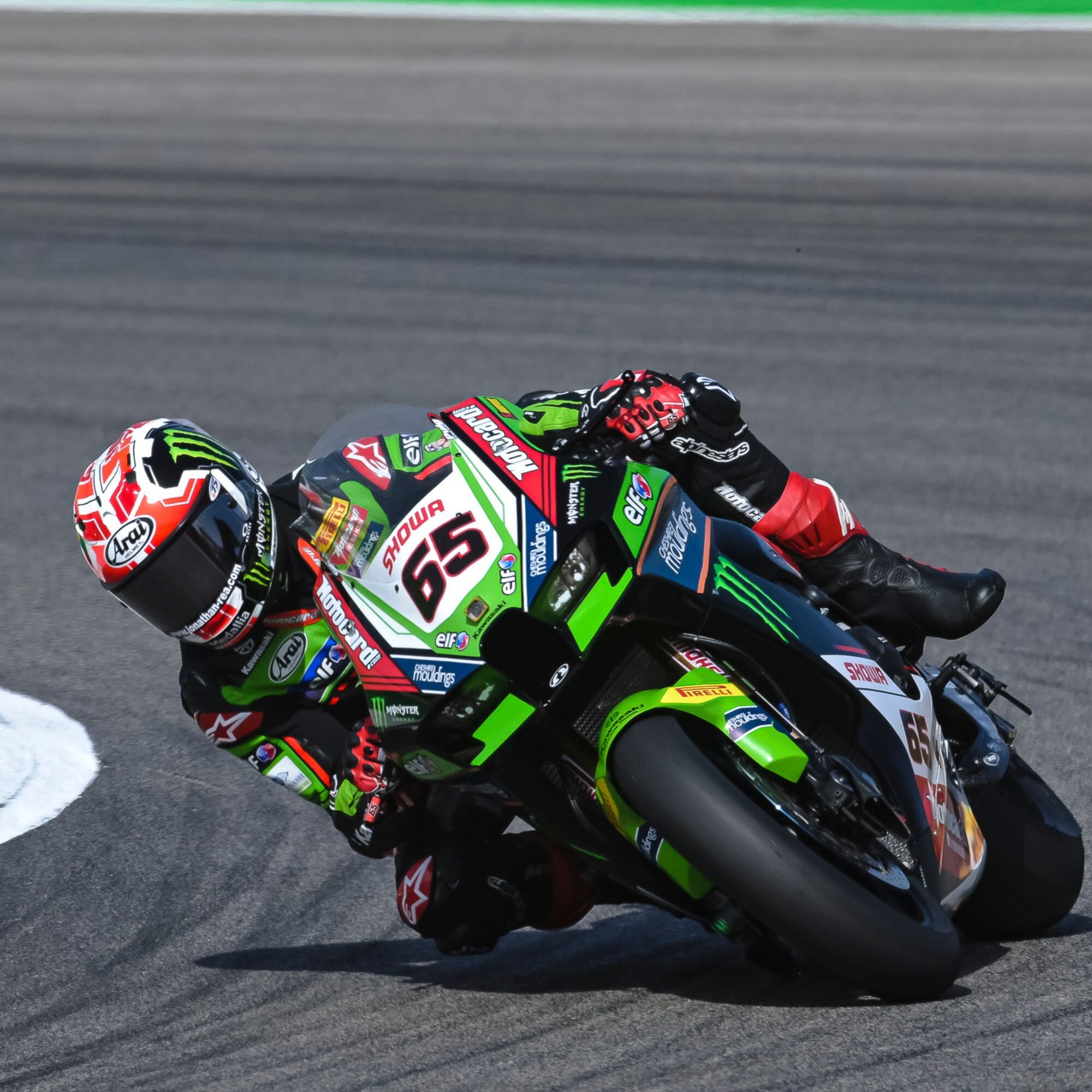 WSBK第9戦ポルトガルレースレポート／SCXタイヤによりレイが予選でレコード更新タイムを記録