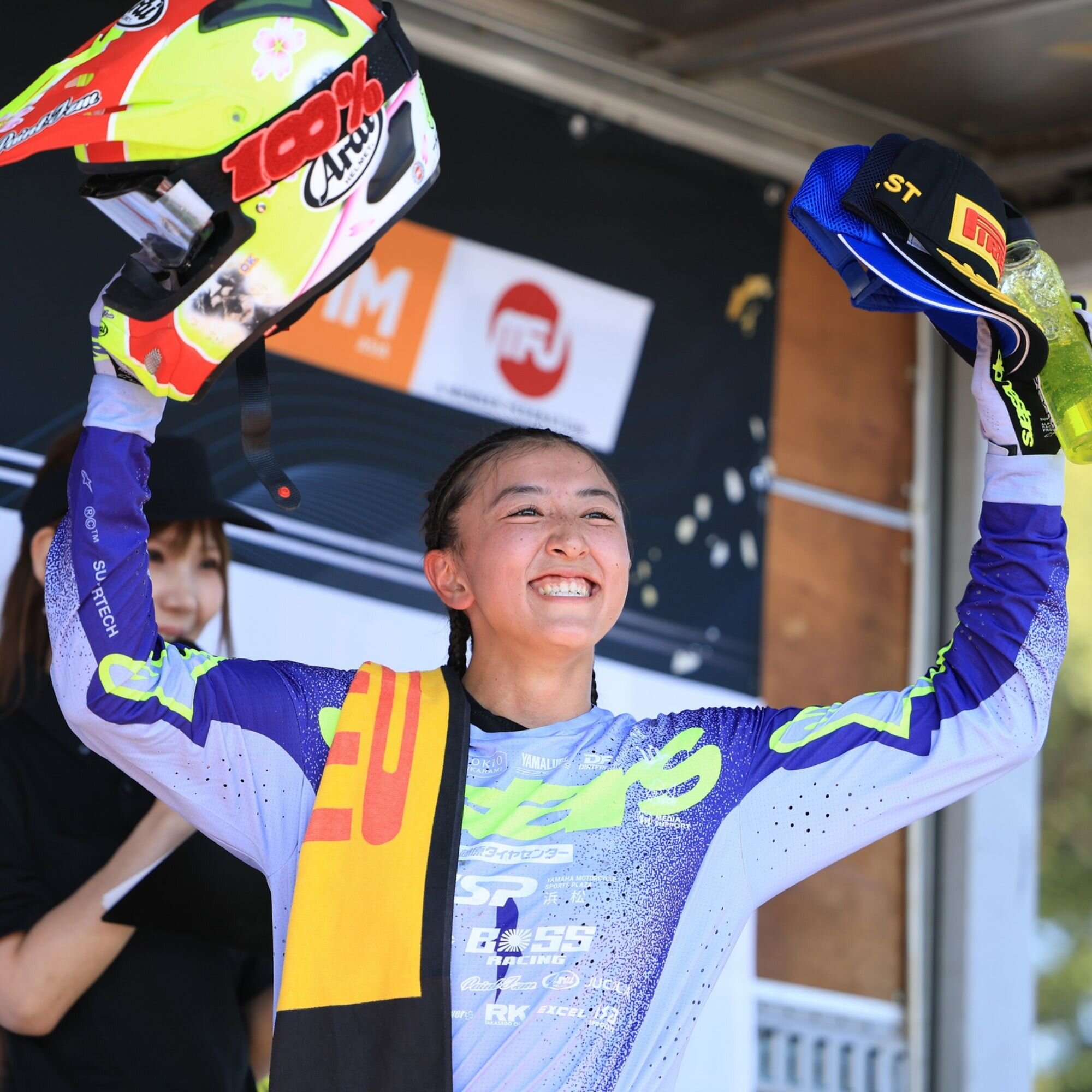 IA2の横澤拓夢選手、レディースの川上真花選手が表彰台の頂点へ。|2026年全日本モトクロス選手権 Rd.8